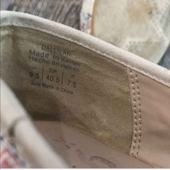 Mix No. 6 Dallilah Tapestry Ballet Flats - Picture 8 of 8